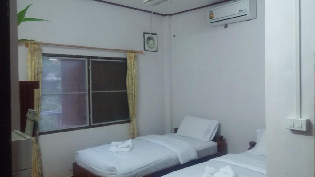 Phonephithak Guesthouse Muang Pakbèng Exterior foto